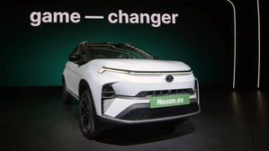 Maharashtra's Tax Reduction On Electric Vehicles Aims To Enhance Affordability & Sales