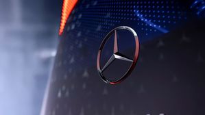 Vision V Show Car Signals New Era For Mercedes-Benz Vans With Luxury And Technology