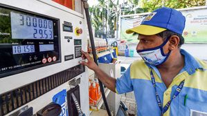 Indian Government Raises Excise Duty On Petrol & Diesel Amid Crude Oil Price Drop