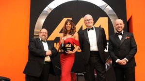 Nicole Melillo Shaw Recognised As Business Leader Of The Year For Transformative Leadership At Volvo Car UK