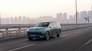 Hyundai IONIQ 9 Wins Best Seven-Seat EV Award At The 2025 TopGear.com Electric Awards