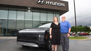 Hyundai IONIQ 9 Electric SUV Delivered To Customers In Georgia, Redefining Family Mobility