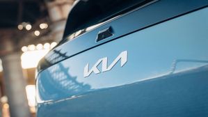 Kia Achieves Manufacturer Of The Year Title And Double Win For EV3 At AM Awards 2025
