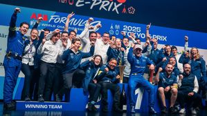 Victorious Vandoorne Leads Maserati MSG Racing To Tokyo E-Prix Victory Amid Challenging Conditions
