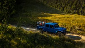 Jeep Gladiator Achieves First Place In Midsize Pickup Segment Of J.D. Power 2025 Initial Quality Study