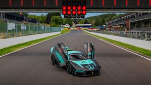 Maserati MCXtrema Leads CrowdStrike 24 Hours Of Spa, Honouring MC12's Historic Victory