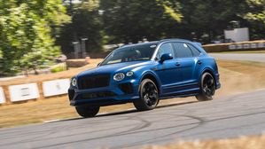 Bentley Bentayga Speed Achieves Record Time At Goodwood Hillclimb Despite Wet Conditions