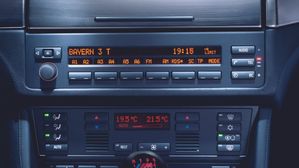 BMW E39 M5: Unveiling The Legacy Of V8 Power In Luxury Sports Sedans