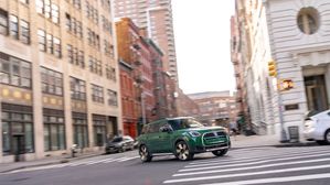 Experience The Dynamic MINI Countryman S ALL4: Perfect For City And Countryside Adventures