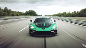 Rimac Nevera R Blitzes Koenigsegg - Sets Insanse 0-400-0km/h Record