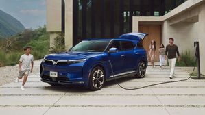 VinFast & RoadGrid Collaborate To Enhance EV Support In India