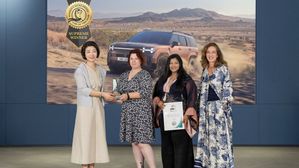 Hyundai Santa Fe Named Supreme Winner At Women's Worldwide Car Of The Year Awards In Seoul