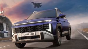 2025 Hyundai Venue: Top Features, Highlights& Prices