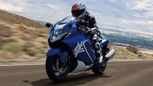 2026 Suzuki Hayabusa Unveiled With New Throttle Maps, Updated Cruise Control & Lighter Battery