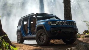 2026 Jeep Recon Electric SUV Unveiled: 650hp Power And 370KM Range