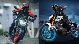 KTM Duke 160 VS Yamaha MT-15 Naked Street Bike Comparison