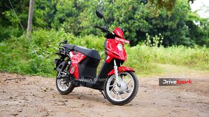 Numeros Motors N-First Electric Scooter Review - Quirky Electric Looks At An Aggressive Price