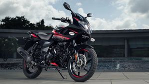 Bajaj Pulsar 220F Updated With New Livery Ahead Of IBW 2025