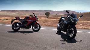 Top 10 Two-Wheeler Manufacturers: Nov 2025 - Hero, Honda & TVS Lead
