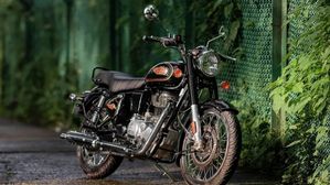 E20 Fuel Concerns? Royal Enfield Offers Solution For Old Bullet & Classic 350