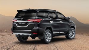 Next-Gen Toyota Fortuner – Expected Design, Features and Powertrain Details