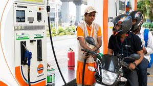 Fuel Prices Rise For Second Time In A Week: Petrol Crosses Rs 112 In Hyderabad
