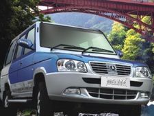 സൊണാലികയുടെ കാറും വിശേഷങ്ങളും