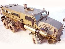 മാവോയിസ്റ്റുകളെ നേരിടാന്‍ മഹീന്ദ്ര