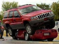 റിപ്പയര്‍ ചെലവ് ചുരുക്കാന്‍ ഇന്‍ഷൂറന്‍സ് കമ്പനികള്