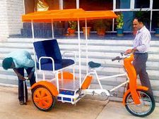 ദില്ലിയില്‍ സോളാര്‍ ഓട്ടോറിക്ഷകള്‍