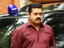 കമ്മീഷണറുടെ കാറുകള്‍