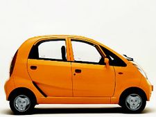 ടാറ്റ നാനോ സിഎന്‍ജി 2013ല്‍