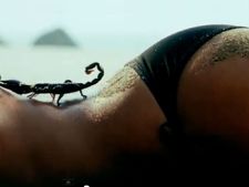 അബാർത്തിന്‍റെ 'ഗോ ടോപ്‍ലെസ്!' വൈറലാകുന്നു