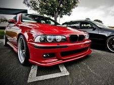 ഫോബ്‍സിന്റെ 10 കരുത്തന്‍ കാര്‍ കമ്പനികള്‍