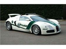 ദുബൈ പൊലീസ് വെയ്റോണിനെയും കൂടെക്കൂട്ടി