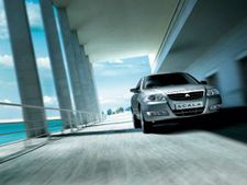 റിനോ സ്കാല ബേസ് ഡീസല്‍ പതിപ്പ് ലോഞ്ച് ചെയ്തു