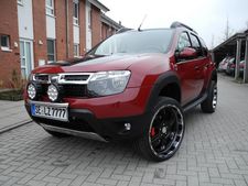 ഡസ്റ്ററിന്‍റെ ക്രൗര്യം പുറത്തെടുക്കുന്നു!