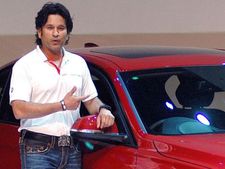 വണ്‍ സീരീസ് ഡ്രൈവിംഗ് സച്ചിന്‍ വിശദീകരിക്കുന്നു