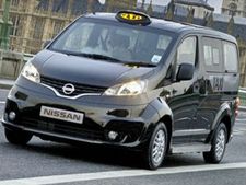 നിസ്സാന്‍ ഇവാലിയ ടാക്‌സി ലോഞ്ച് ചെയ്തു