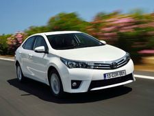 2014 ടൊയോട്ട കൊറോള ടെസ്റ്റ് ചെയ്യുന്നു