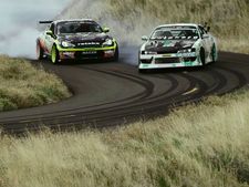 അതിസുന്ദര പാതയിലെ അതിസാഹസിക ഡ്രിഫ്റ്റിംഗ്