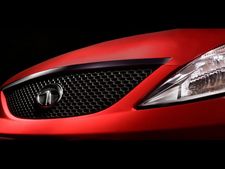 ടാറ്റ ഫാല്‍ക്കണ്‍ ഹാച്ചിന് ബോള്‍ട്ട് എന്നു പേര്!