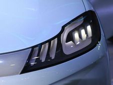 മഹീന്ദ്ര ഹാലോ ഇലക്ട്രിക് സ്പോർട്സ് കാര്‍ എത്തി