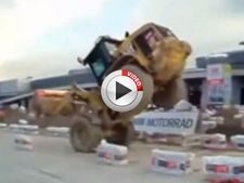 ജേസീബി സ്റ്റണ്ട് കണ്ടിട്ടുണ്ടോ?