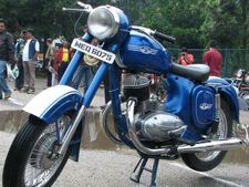 ജാവ യെസ്ഡി ആരാധകര്‍ ഒത്തുചേരുന്നു