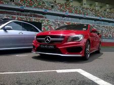 ഏറ്റവും കരുത്തുള്ള 4 സിലിണ്ടര്‍ പെട്രോള്‍ എന്‍ജിനുമായി സിഎല്‍എ 45 എഎംജി