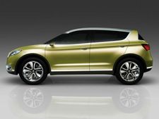 സ്വിഫ്റ്റ് സ്‌പോര്‍ട്, സെലെരിയോ, എസ് ക്രോസ്സ് പാരിസില്‍