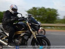 മഹീന്ദ്ര മോജോ ബങ്കളുരുവില്‍ ടെസ്റ്റ് ചെയ്യുന്നു