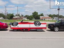 തലതിരിഞ്ഞ ലോകത്തിനായി തലകീഴായ കാര്‍