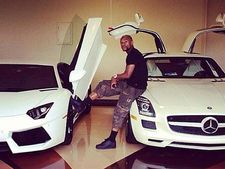 നൂറ്റാണ്ടിന്റെ ബോക്‌സര്‍ മേവെതറും 350 കോടിയുടെ കാറുകളും